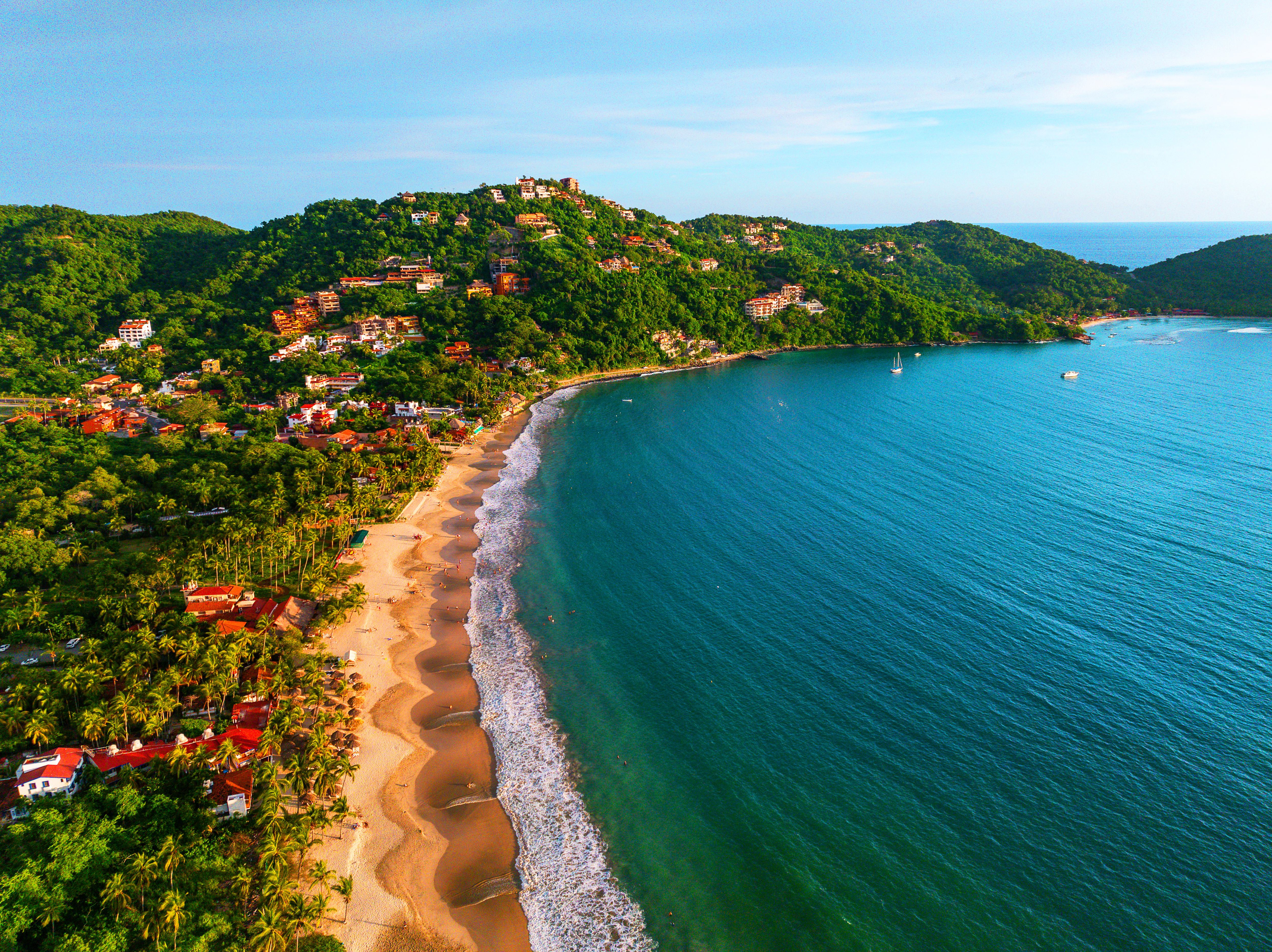 Bahia de Ixtapa Zihuatanejo desde el aire
